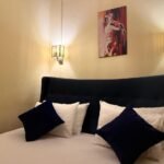 Hotels near Anjuna Beach for couples and families